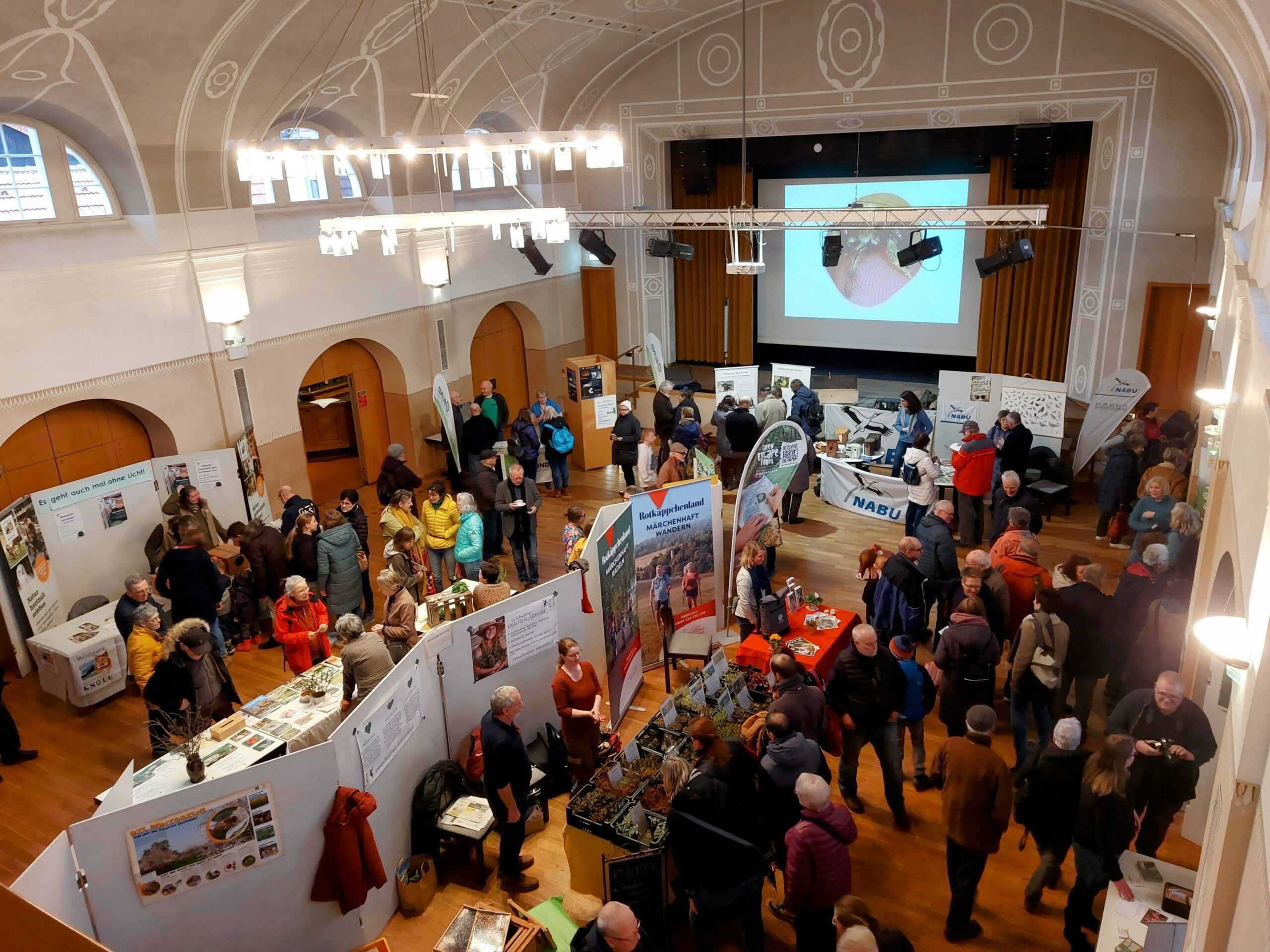 Besucher der Gartenmesse Homberg