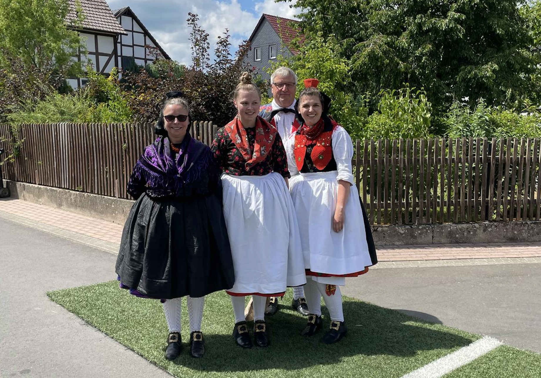 Allmuthshausen feiert „Jahrhunderte alt“ – Ein Fest voller Herz